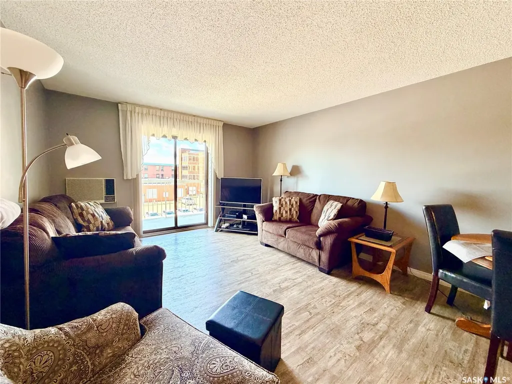 1002 108th Street North Battleford SK S9A 2A9