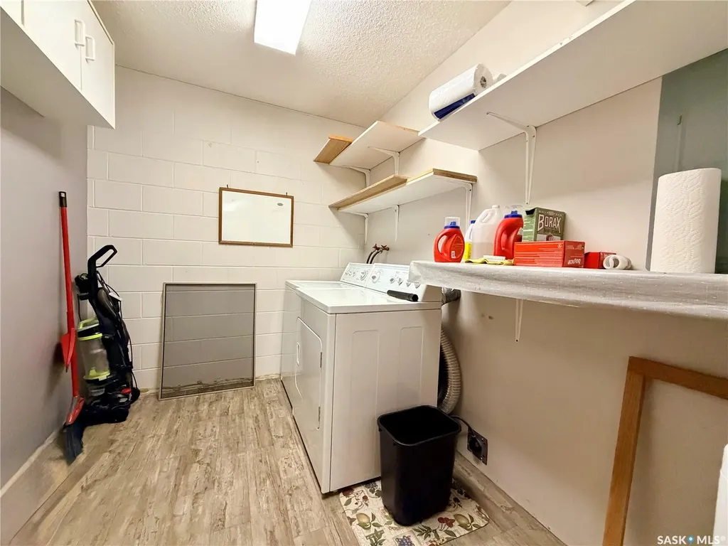1002 108th Street North Battleford SK S9A 2A9