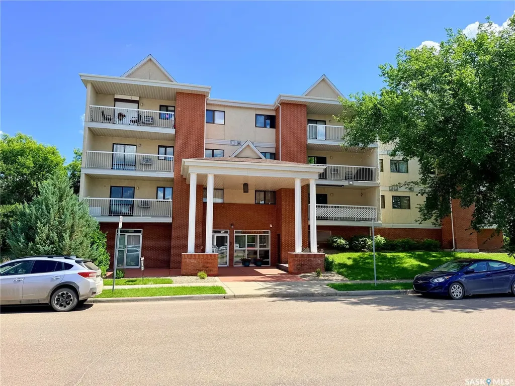 1002 108th Street North Battleford SK S9A 2A9