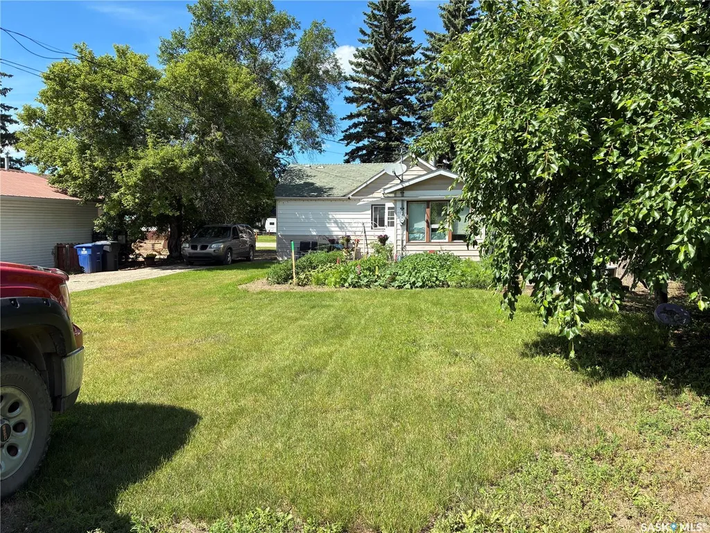 712 M Avenue Perdue SK S0K 3C0