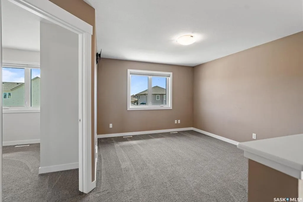 4913 Green Brooks Way E Regina SK S4V 3K5