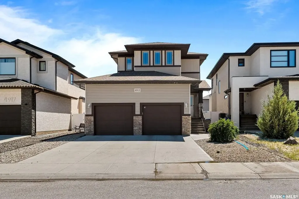 4913 Green Brooks Way E Regina SK S4V 3K5