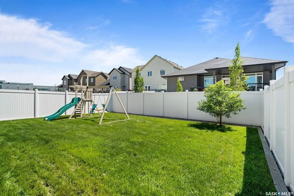 4913 Green Brooks Way E Regina SK S4V 3K5