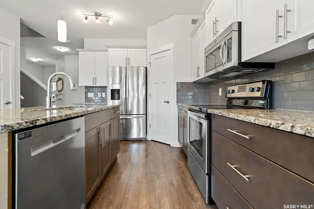 4913 Green Brooks Way E Regina SK S4V 3K5