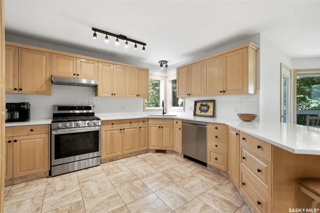 4221 Wascana Ridge Regina SK S4V 2T1