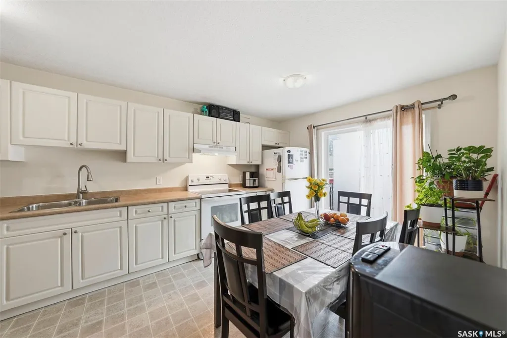 214 Dunlop Street Saskatoon SK S7N 2B7