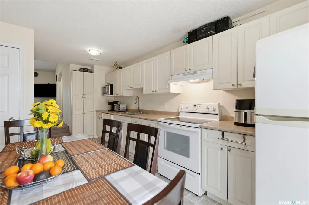 214 Dunlop Street Saskatoon SK S7N 2B7