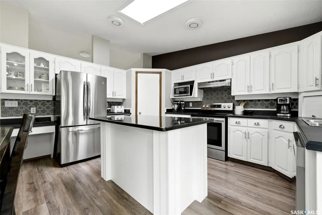 5414 Ballantine Court Regina SK S4X 4K4