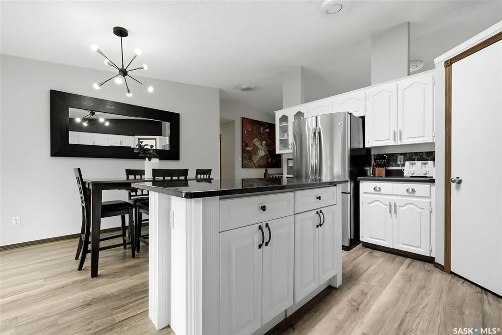 5414 Ballantine Court Regina SK S4X 4K4