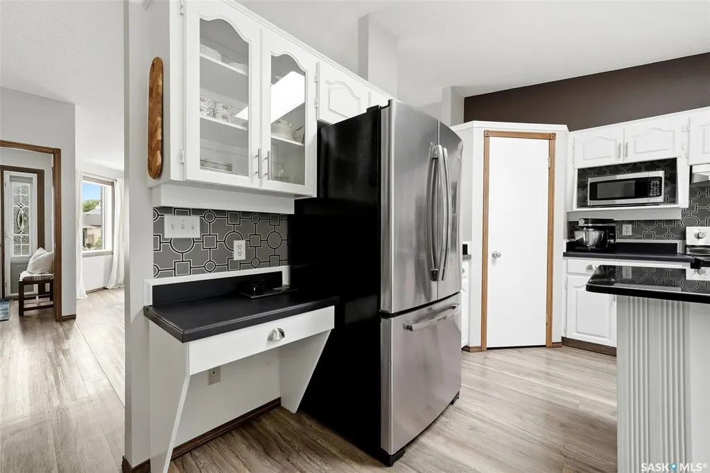 5414 Ballantine Court Regina SK S4X 4K4