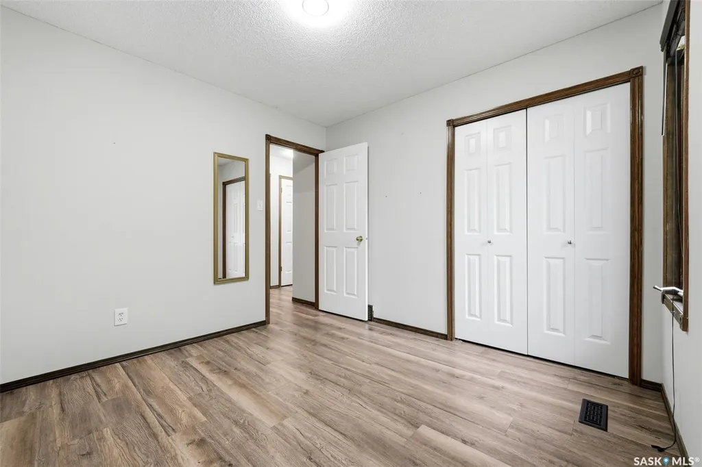5414 Ballantine Court Regina SK S4X 4K4