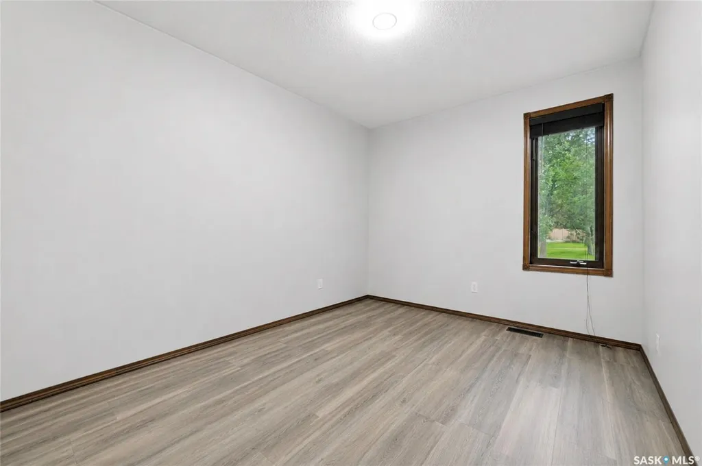 5414 Ballantine Court Regina SK S4X 4K4