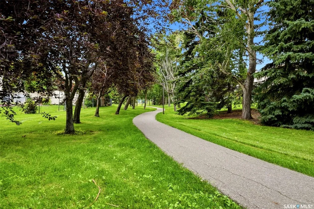 5414 Ballantine Court Regina SK S4X 4K4