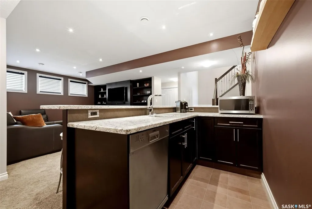 4127 Chuka Drive Regina SK S4V 1N2