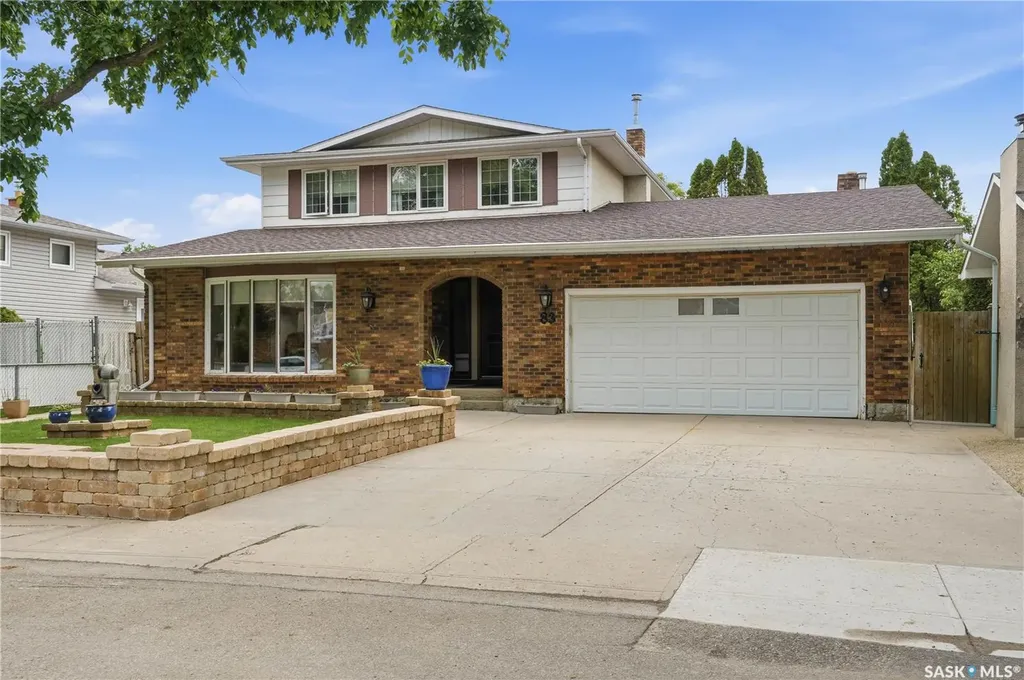 83 Minot Drive Regina SK S4X 1B6