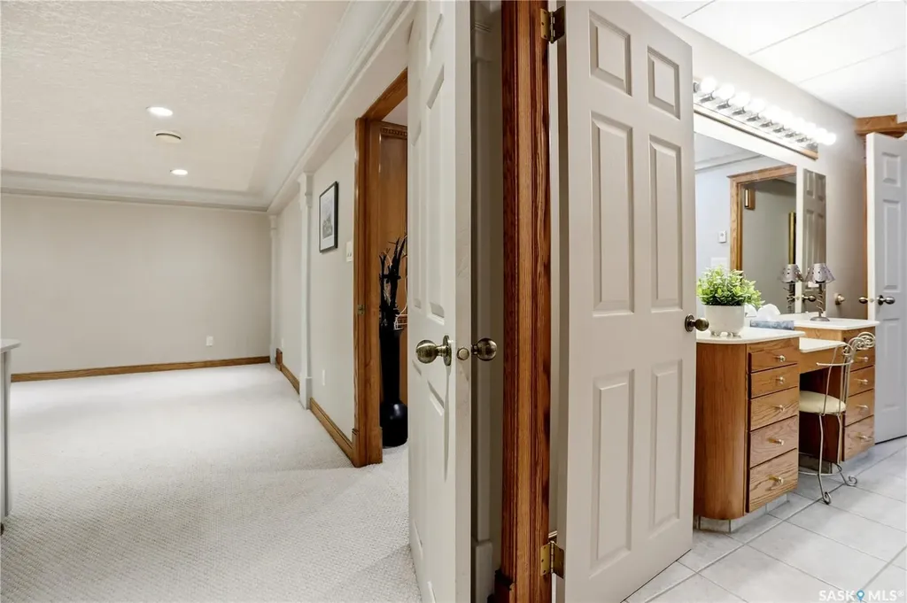 83 Minot Drive Regina SK S4X 1B6