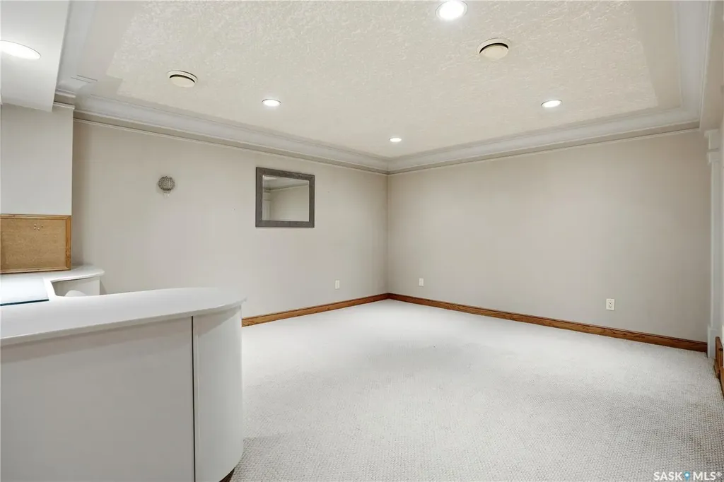 83 Minot Drive Regina SK S4X 1B6