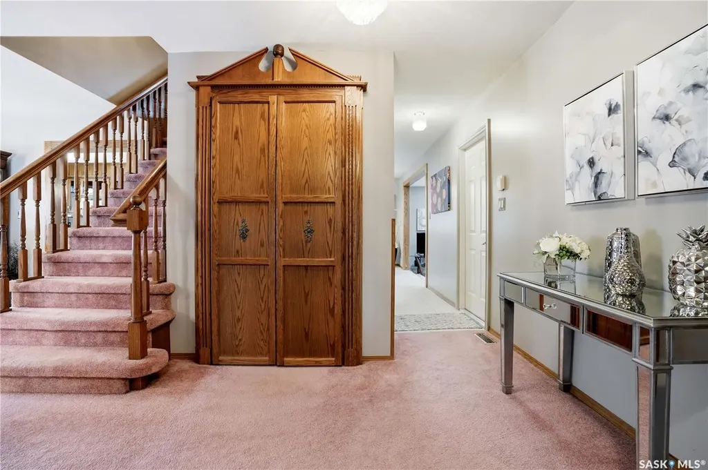 83 Minot Drive Regina SK S4X 1B6