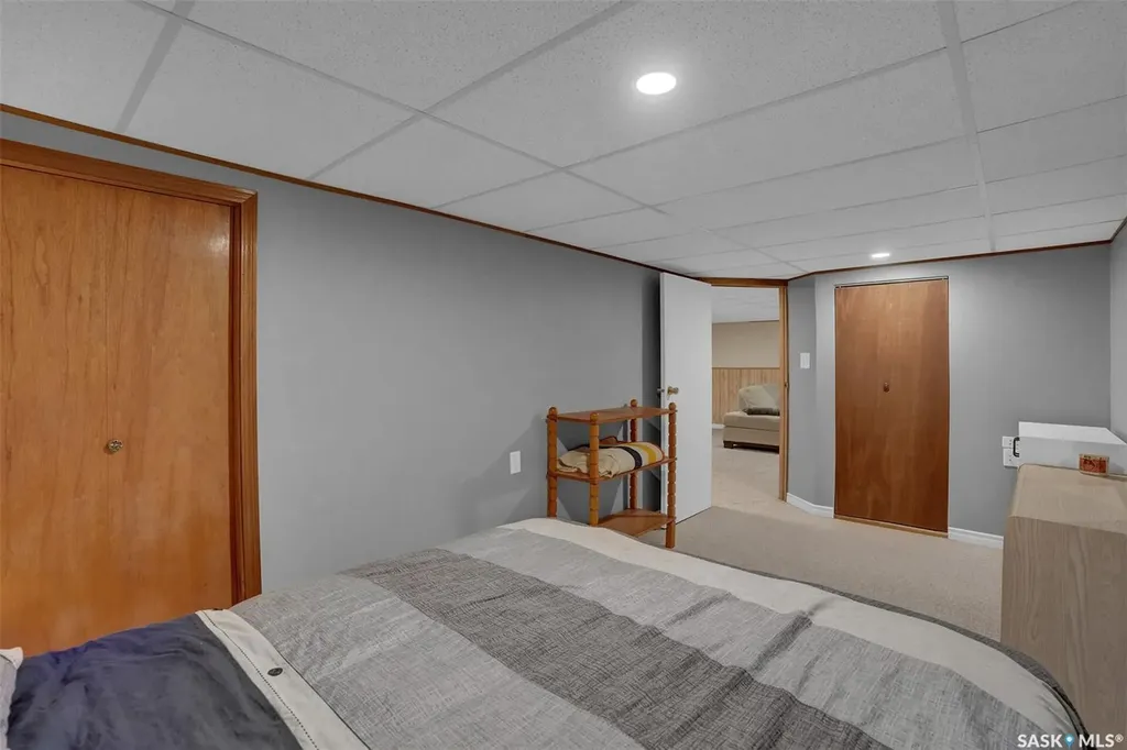 1330 Courtney Street Regina SK S4T 7S1