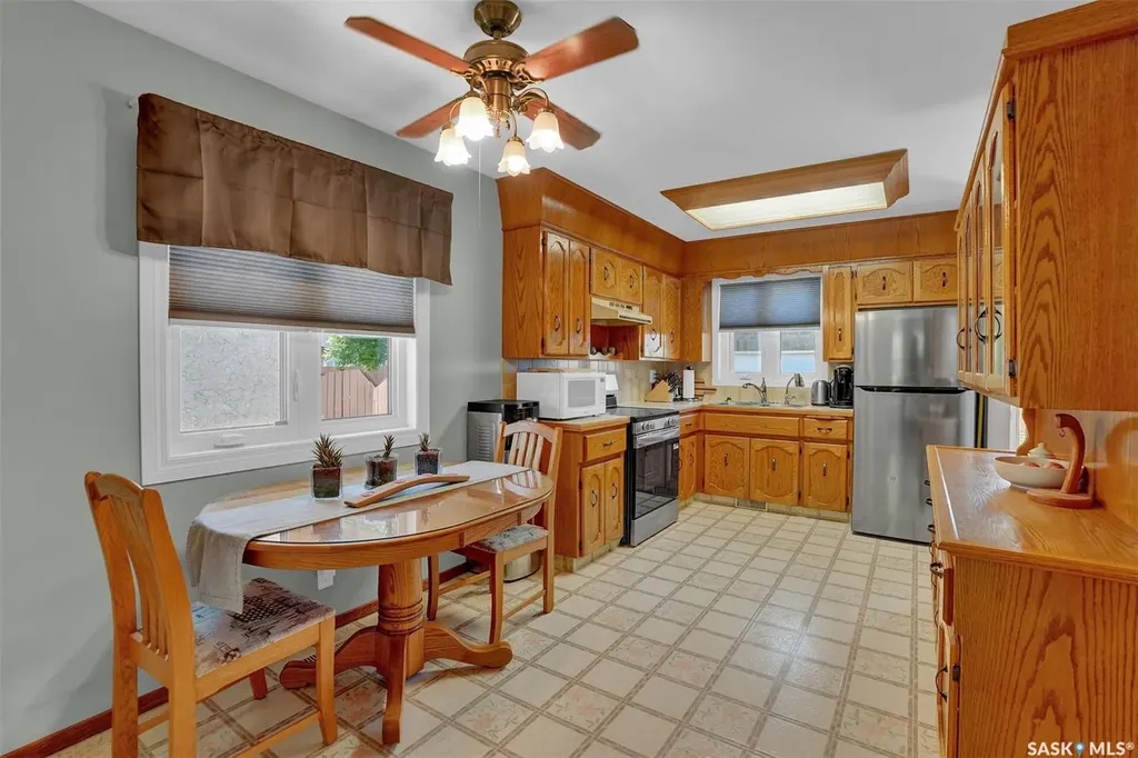 1330 Courtney Street Regina SK S4T 7S1