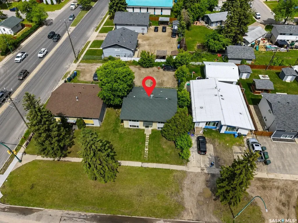 616 28th Street E Prince Albert SK S6V 1X9