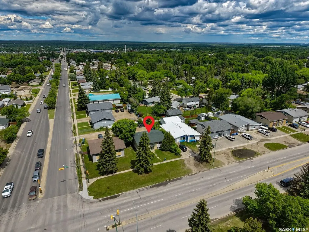 616 28th Street E Prince Albert SK S6V 1X9