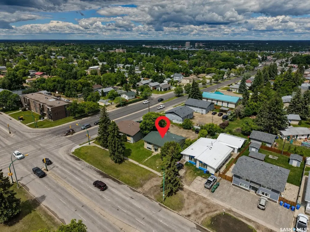 616 28th Street E Prince Albert SK S6V 1X9