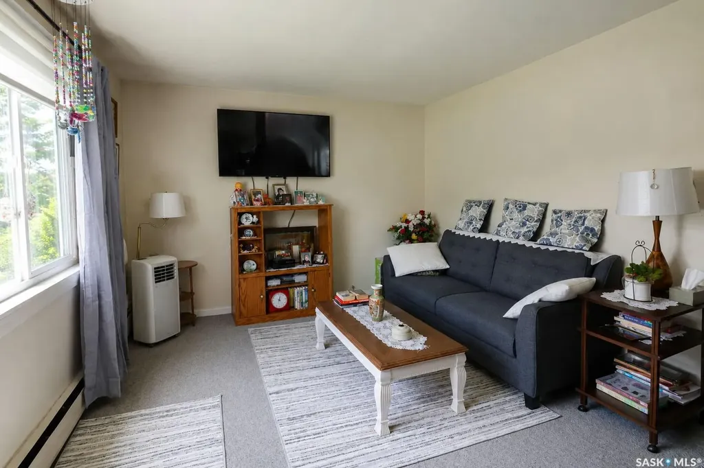 616 28th Street E Prince Albert SK S6V 1X9