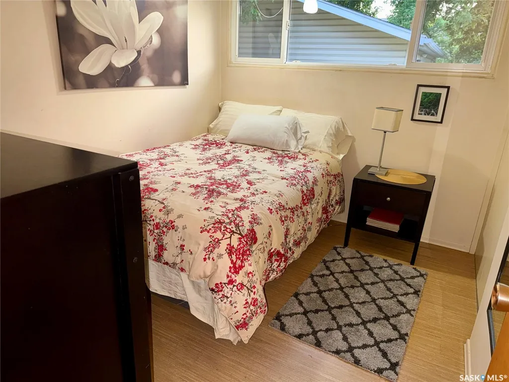 42 Spinks Drive Saskatoon SK S7H 4B8
