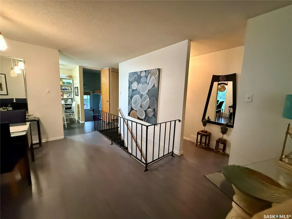 42 Spinks Drive Saskatoon SK S7H 4B8