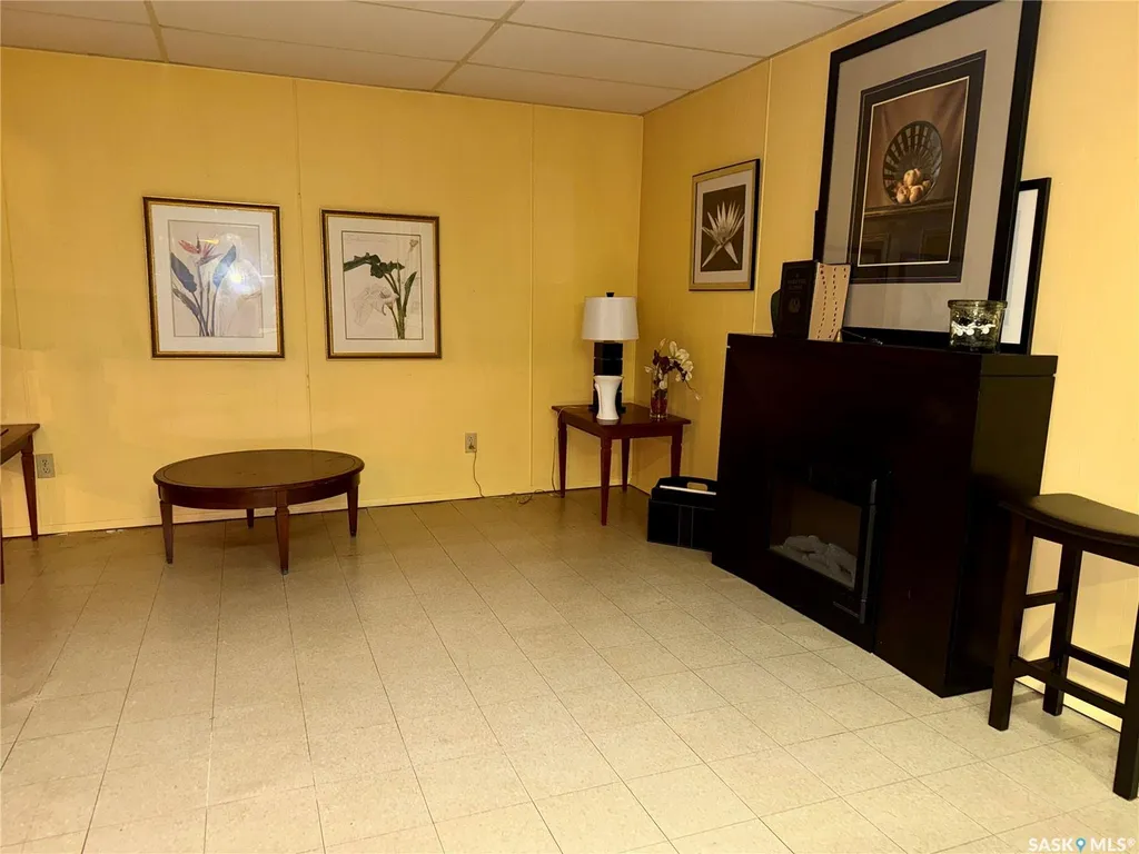 42 Spinks Drive Saskatoon SK S7H 4B8