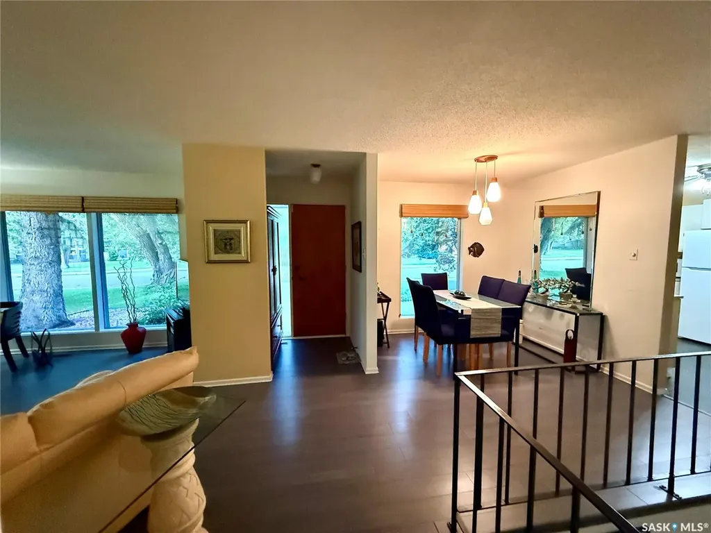 42 Spinks Drive Saskatoon SK S7H 4B8