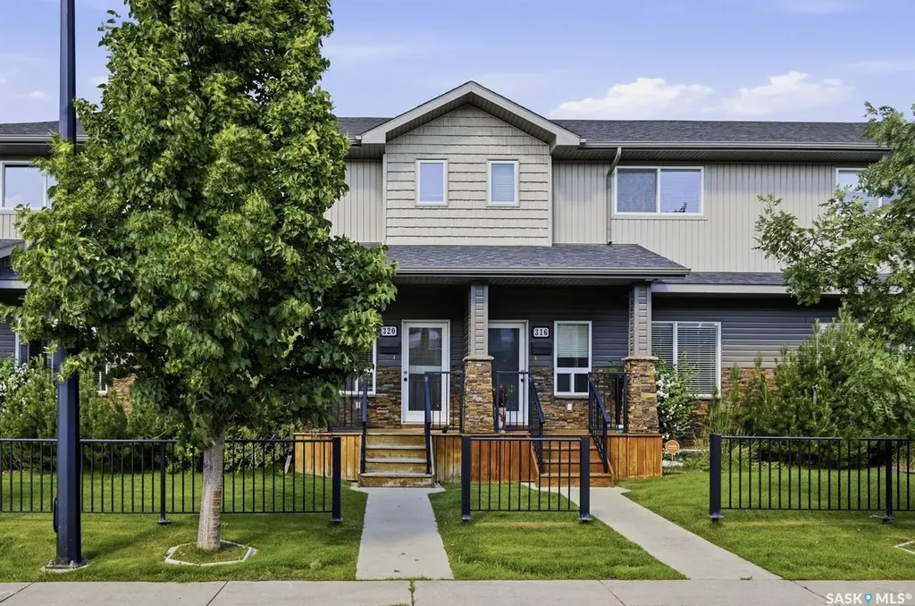 320 Willowgrove Lane Saskatoon SK S7W 0H7