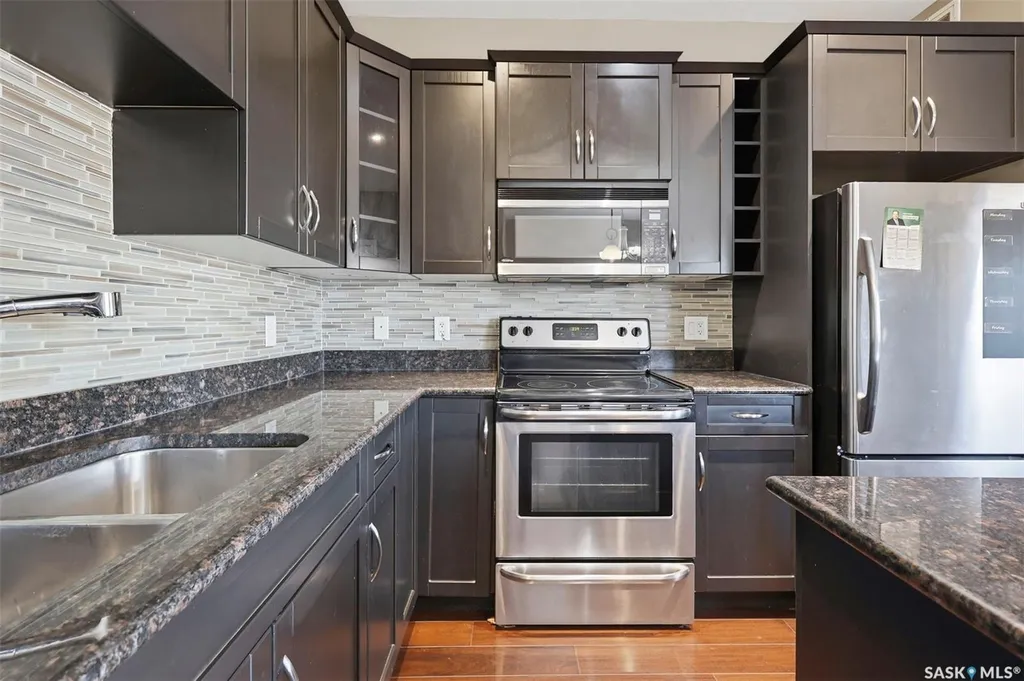 320 Willowgrove Lane Saskatoon SK S7W 0H7