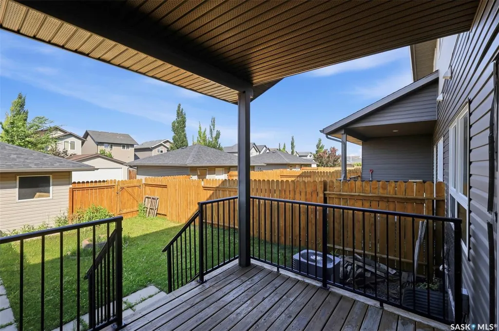 320 Willowgrove Lane Saskatoon SK S7W 0H7