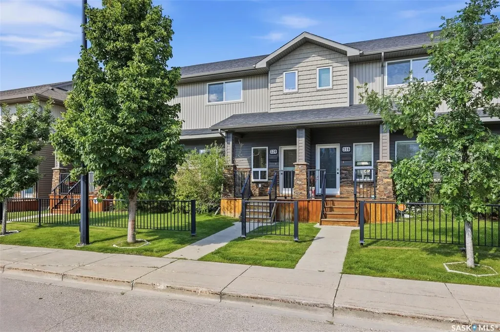 320 Willowgrove Lane Saskatoon SK S7W 0H7