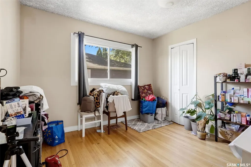 2426 Harvey Street Regina SK S4N 2N4