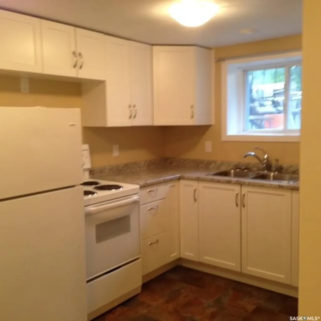 2426 Harvey Street Regina SK S4N 2N4