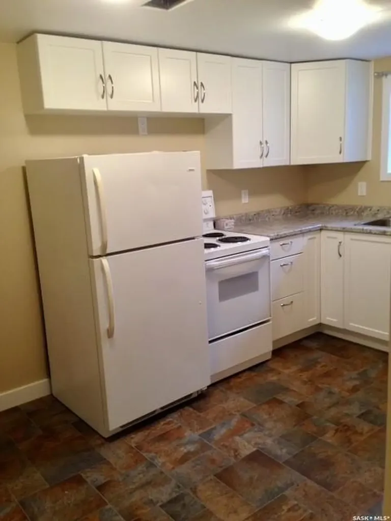 2426 Harvey Street Regina SK S4N 2N4