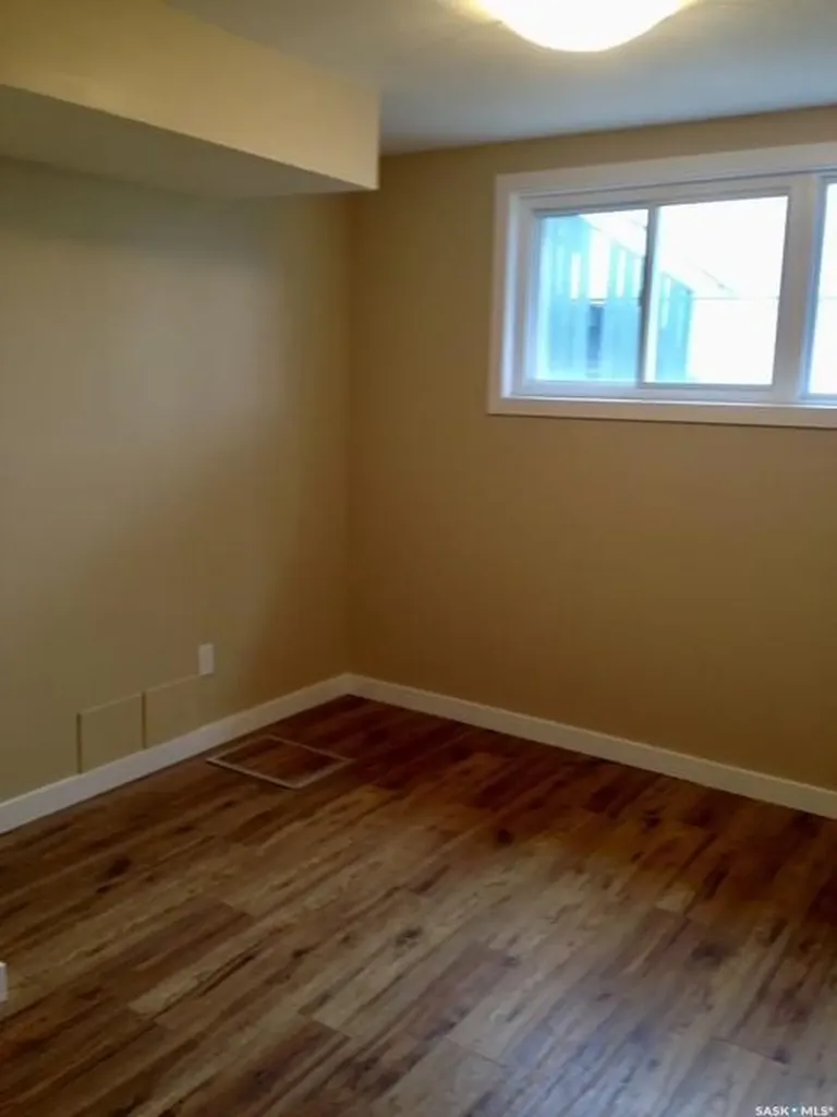 2426 Harvey Street Regina SK S4N 2N4