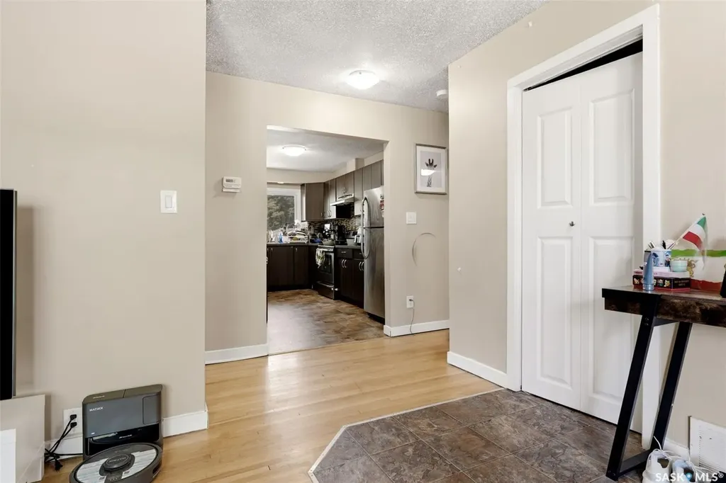 2426 Harvey Street Regina SK S4N 2N4
