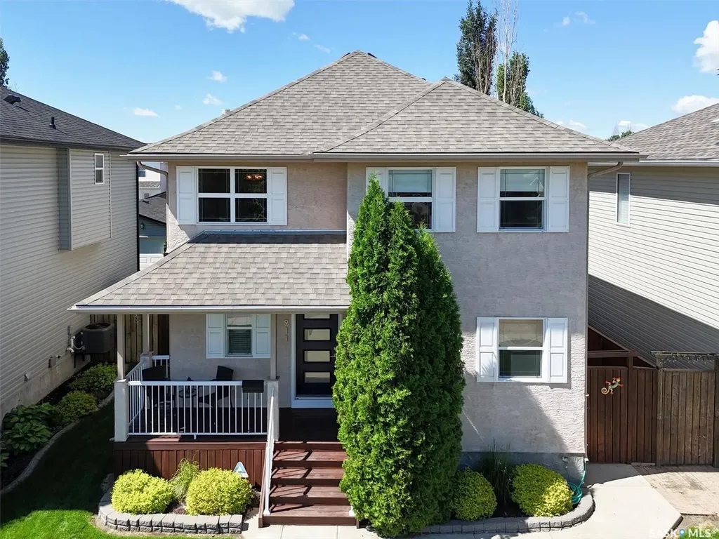 911 Maguire Crescent Saskatoon SK S7W 1A5