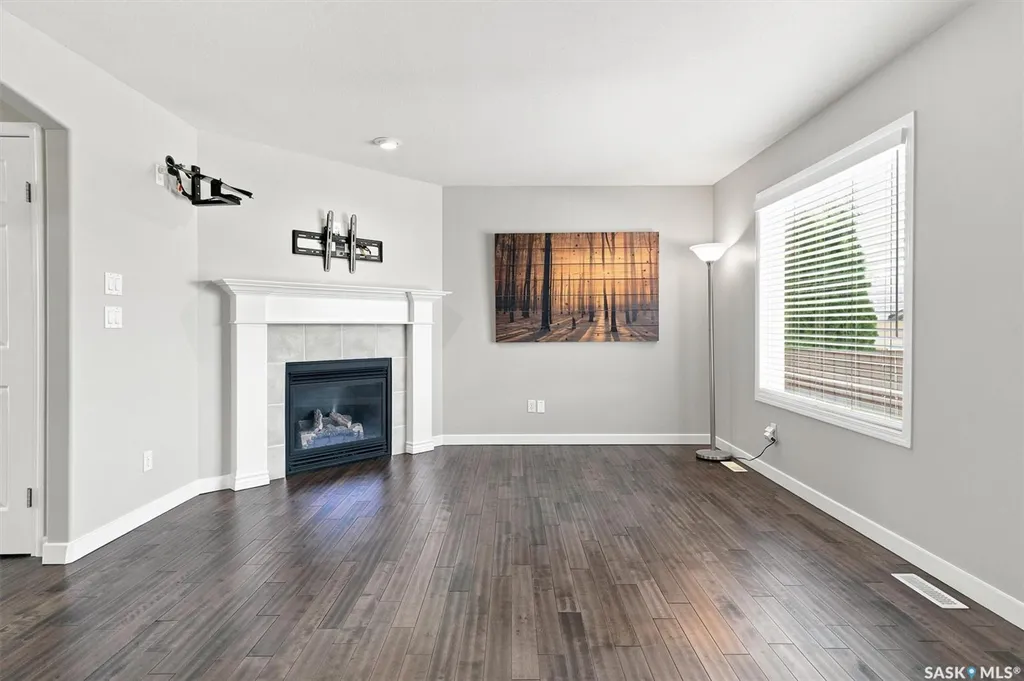 911 Maguire Crescent Saskatoon SK S7W 1A5