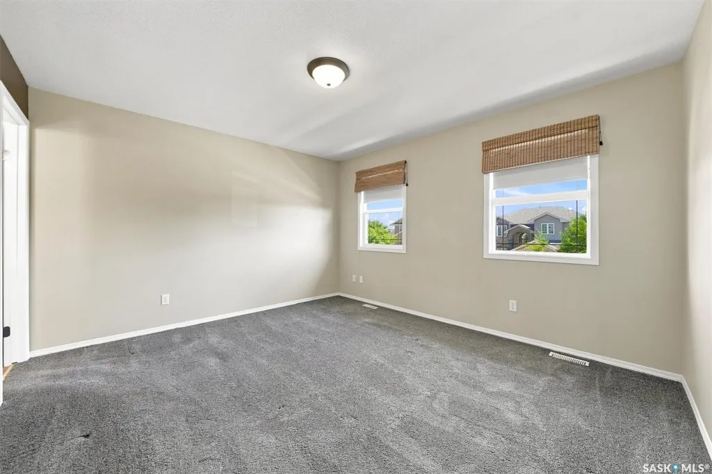 911 Maguire Crescent Saskatoon SK S7W 1A5