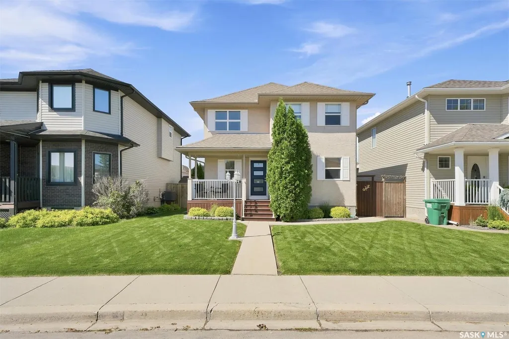 911 Maguire Crescent Saskatoon SK S7W 1A5