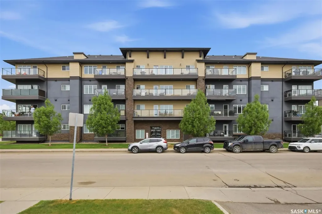 702 Hart Road Saskatoon SK S7M 4P4