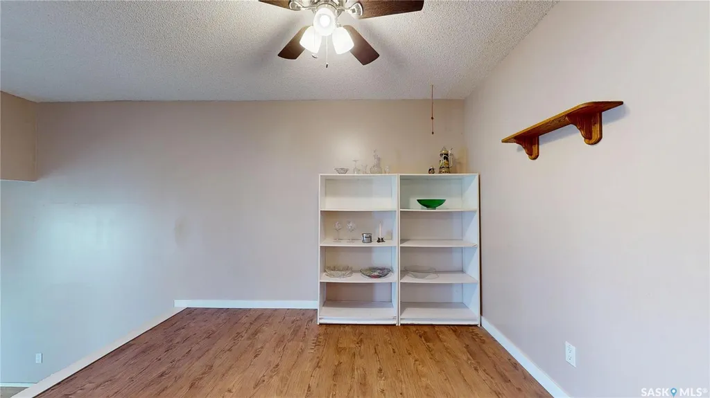 5118 10th Avenue Regina SK S4T 7P5