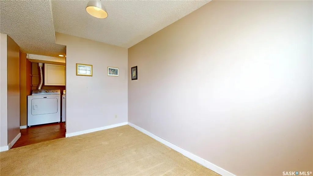 5118 10th Avenue Regina SK S4T 7P5