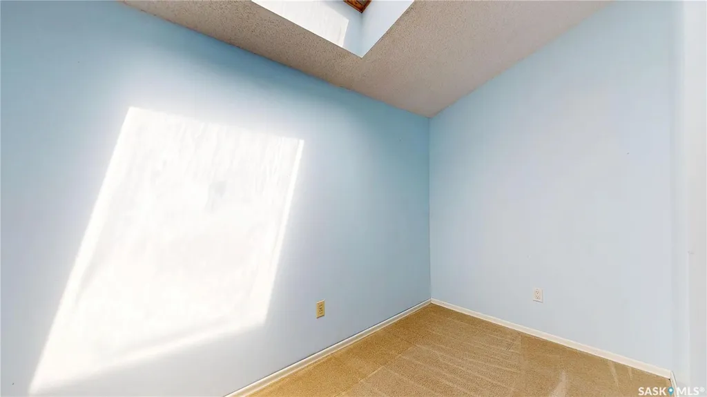 5118 10th Avenue Regina SK S4T 7P5