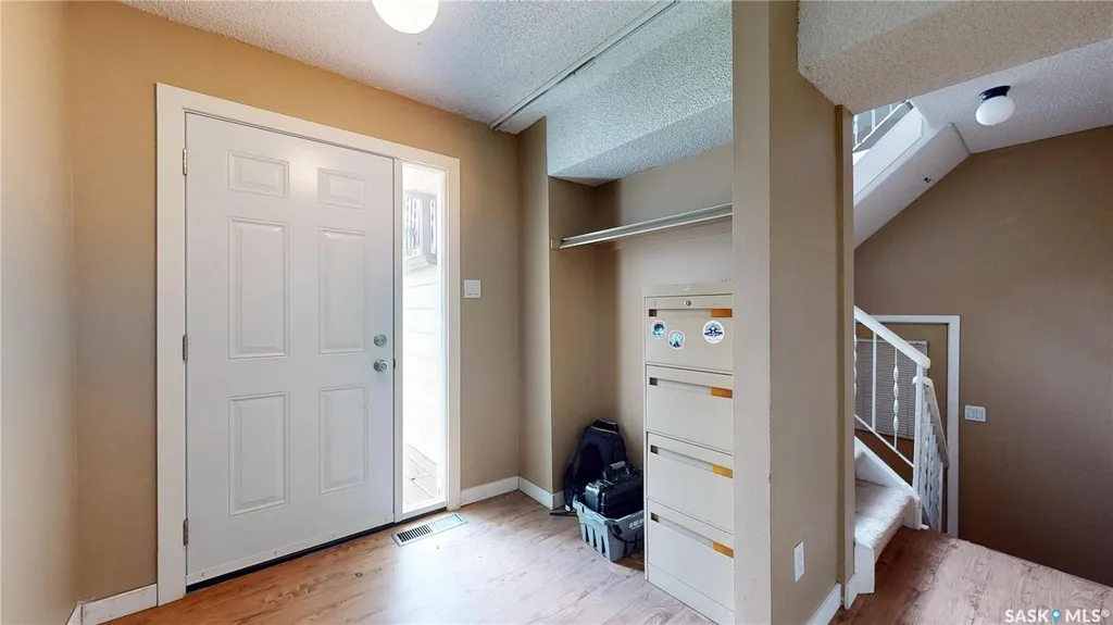5118 10th Avenue Regina SK S4T 7P5